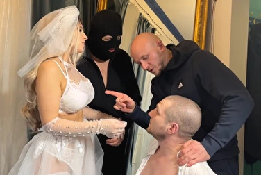 За мои долги трахнули жену в анал — такой брачной ночи я не ожидал За мои долги трахнули жену в анал — такой брачной ночи я не ожидал